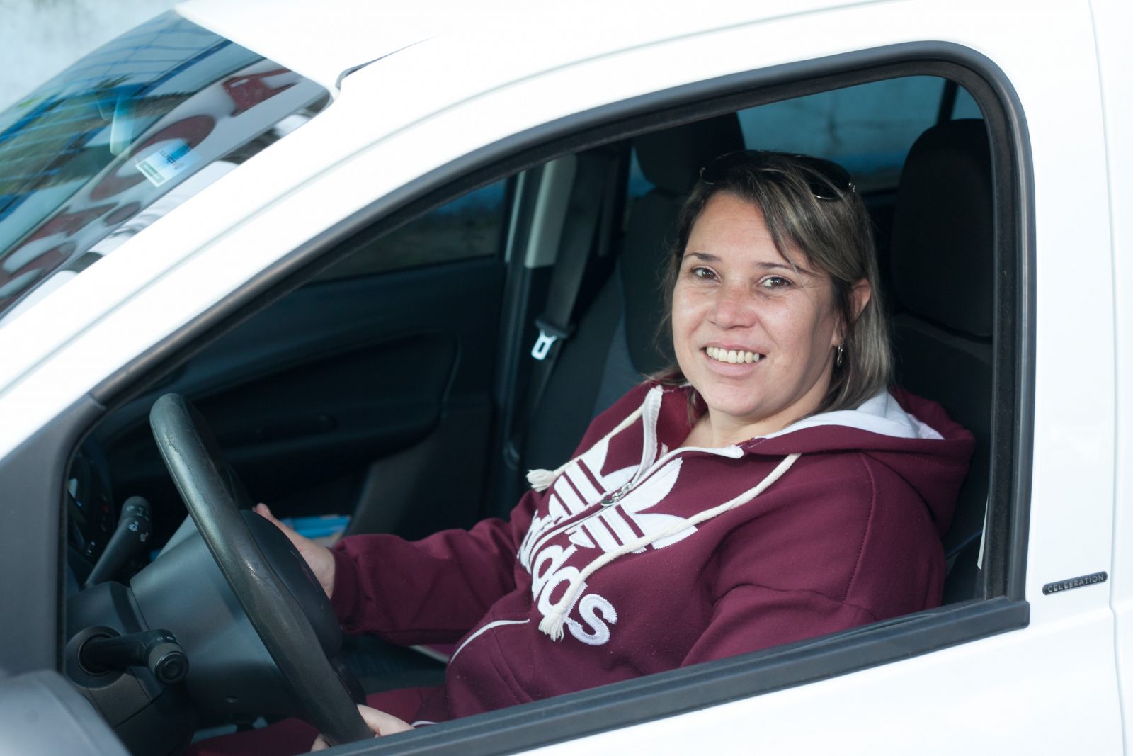 LŽia Ž motorista de aplicativo h‡ 3 meses e n‹o pensa em deixar de dirigir mesmo com outro emprego