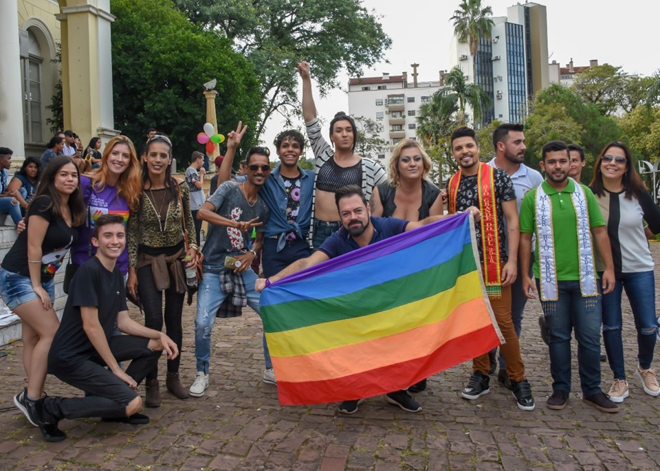 Em junho um evento alusivo ao Dia Mundial do Orgulho Lgbt+ foi realizado em Santa Cruz do Sul 