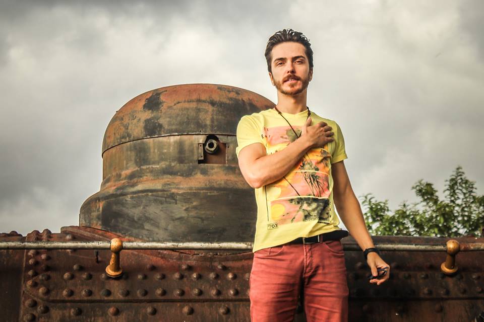 O próximo trabalho a ser lançado conta com um estilo mais dançante e radiofônico