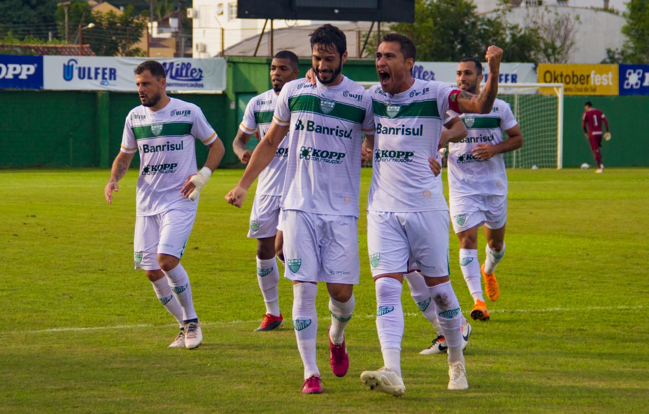 Avenida venceu a segunda consecutiva no Campeonato Brasileiro