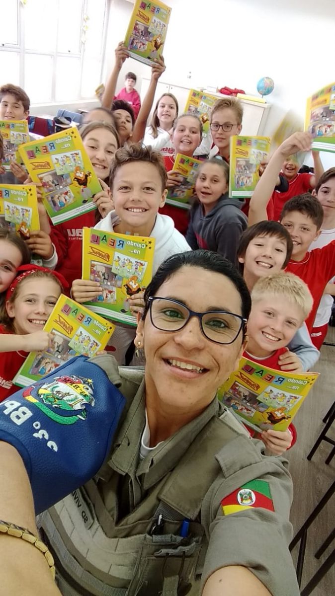 O programa é destinado às crianças dos 5º e 7º anos da Educação Infantil, séries do Ensino Fundamental, e os jovens do Ensino Médio