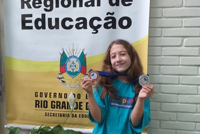 Emilly Wendt concorre à medalha de ouro da Olimpíada da Língua Portuguesa