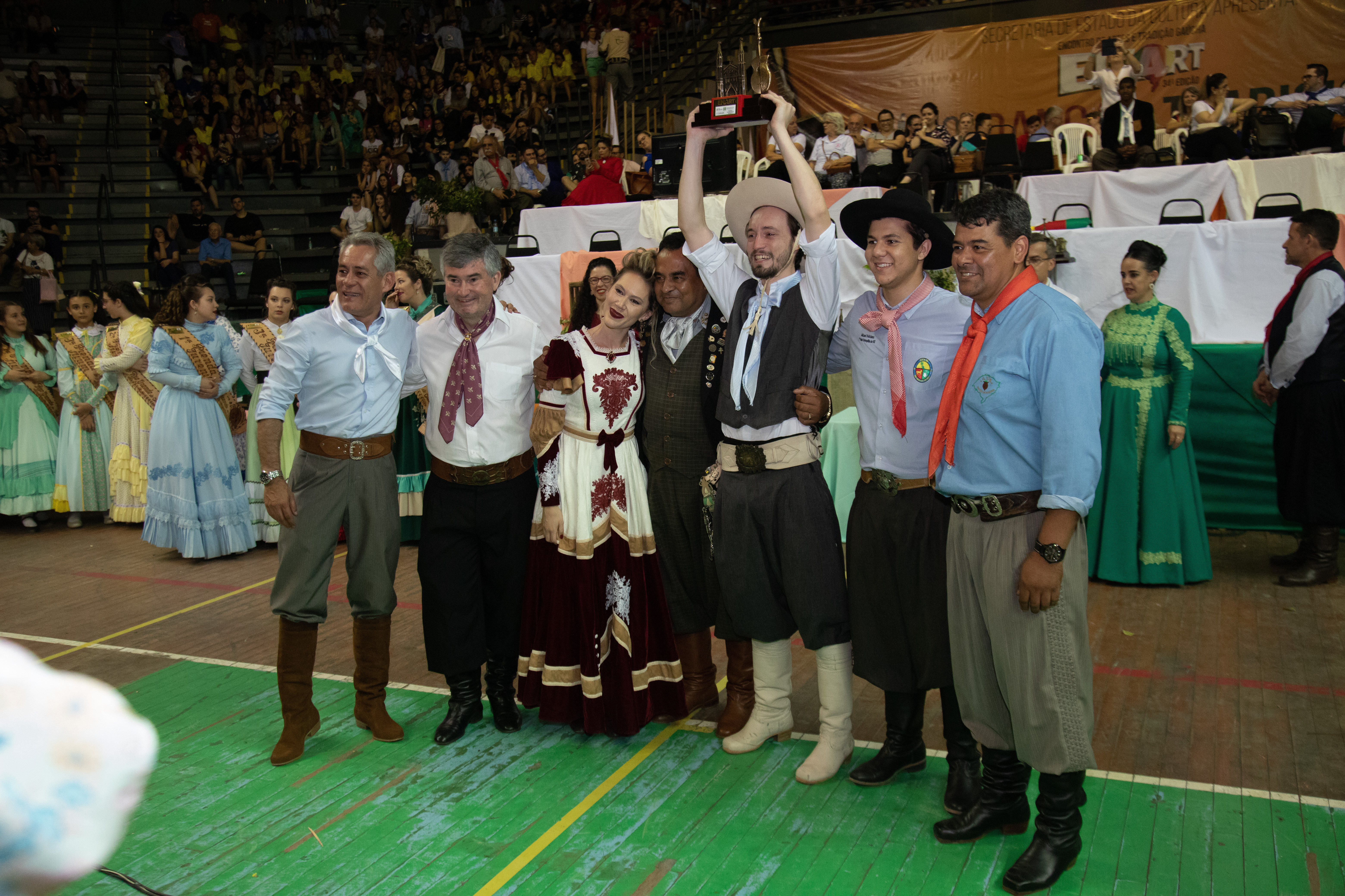 Grupo de Vera Cruz venceu a Força B das danças tradicionais