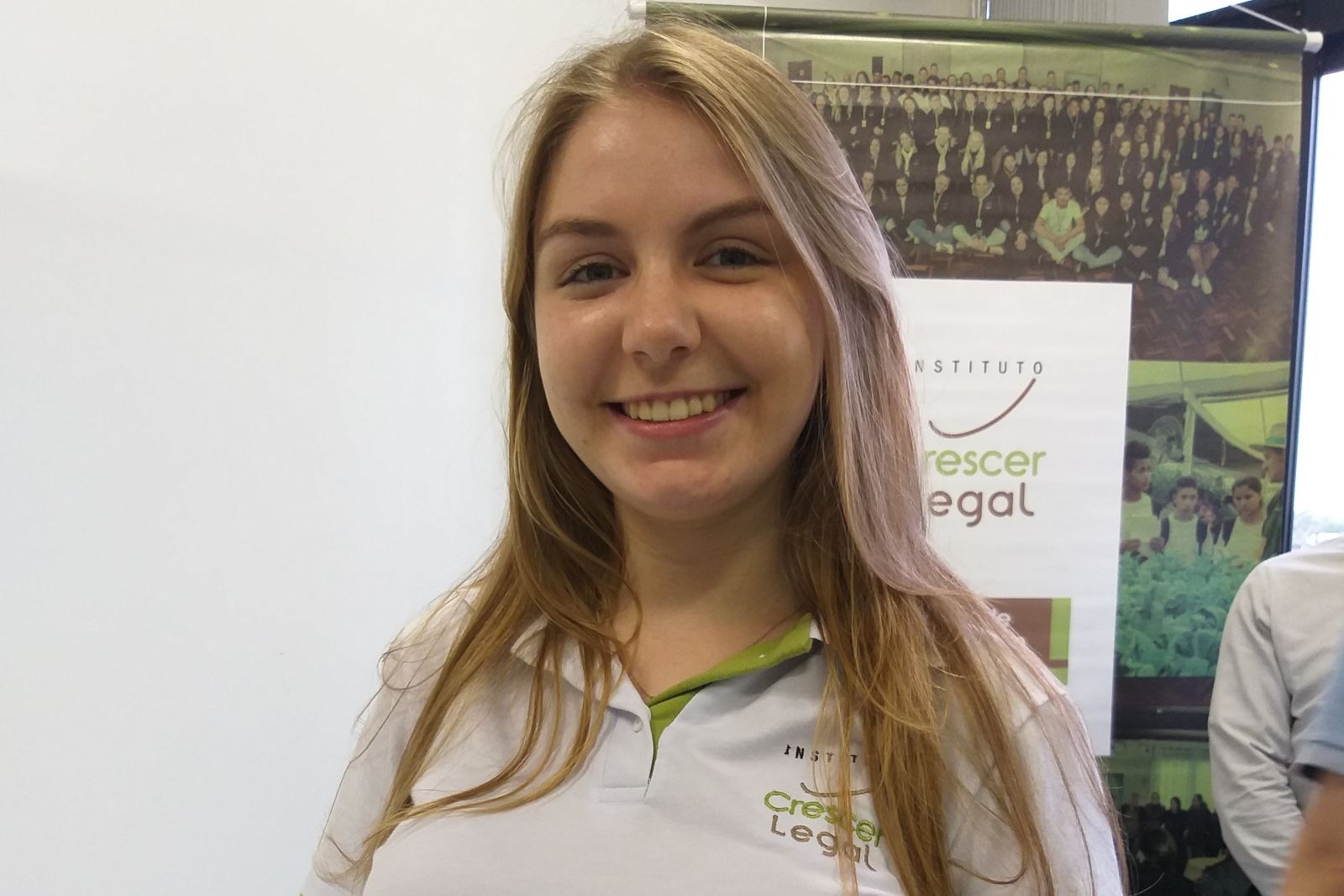 Fernanda Laís Hauth: 'além de todo conteúdo que a gente estuda, acabamos adquirindo muitos conhecimentos em relação a comunicação e ao nosso relacionamento interpessoal em diversas áreas'