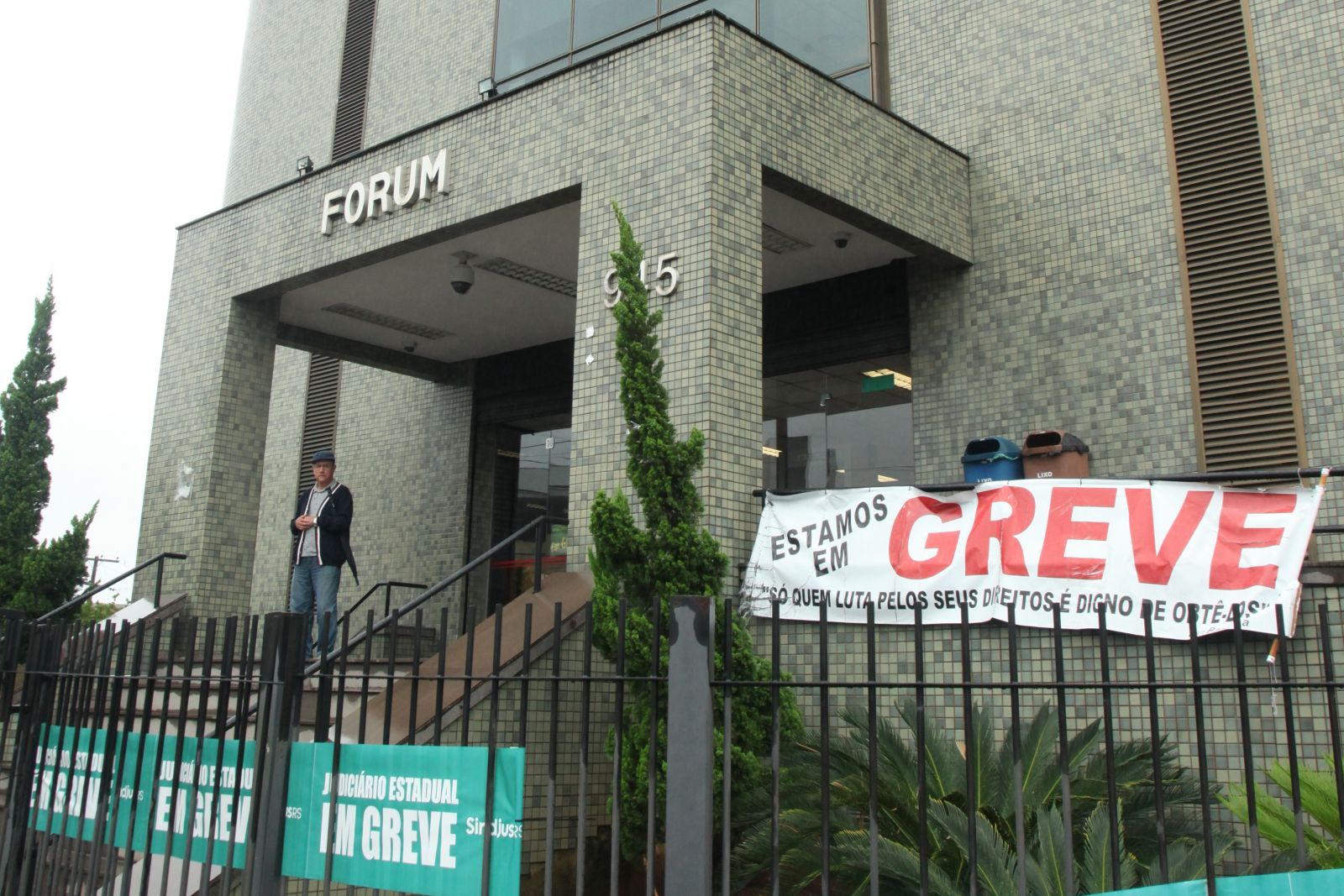 A paralisação culminou no acúmulo de mais de 28 mil processos