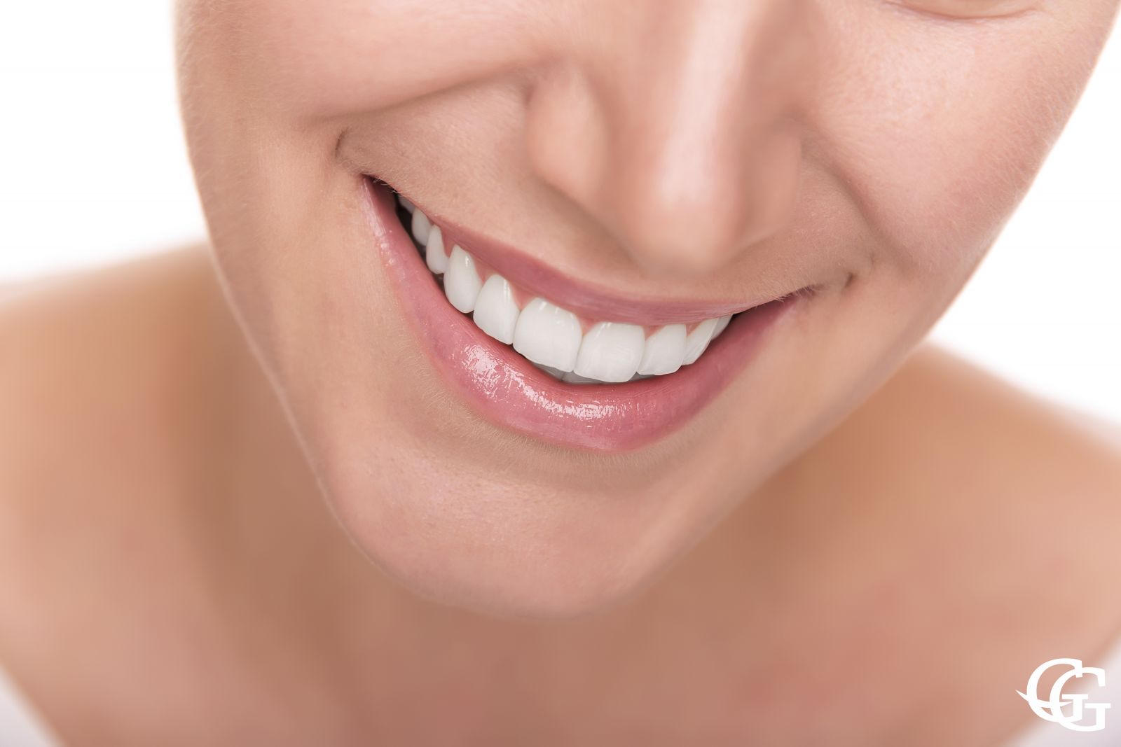 Lentes de contato transformam o sorriso de acordo com a expectativa do paciente