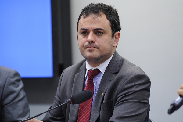 Deputado Glauber Braga (PSOL/RJ) apresentou o PL 5491/2019 no último dia 10
