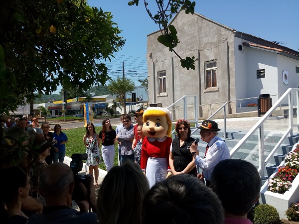 Familiares do homenageado, José Paulo Rauber Filho estiveram presentes