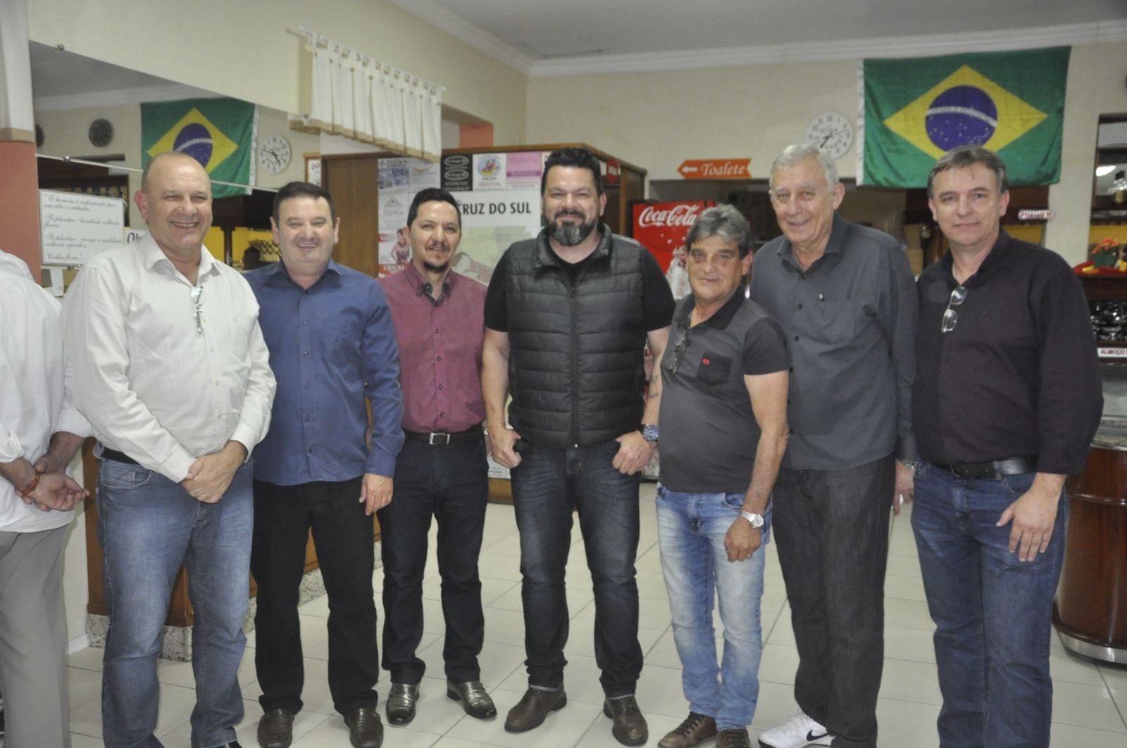 Posse teve a presena de v‡rios pol’ticos n‹o s— do PSD