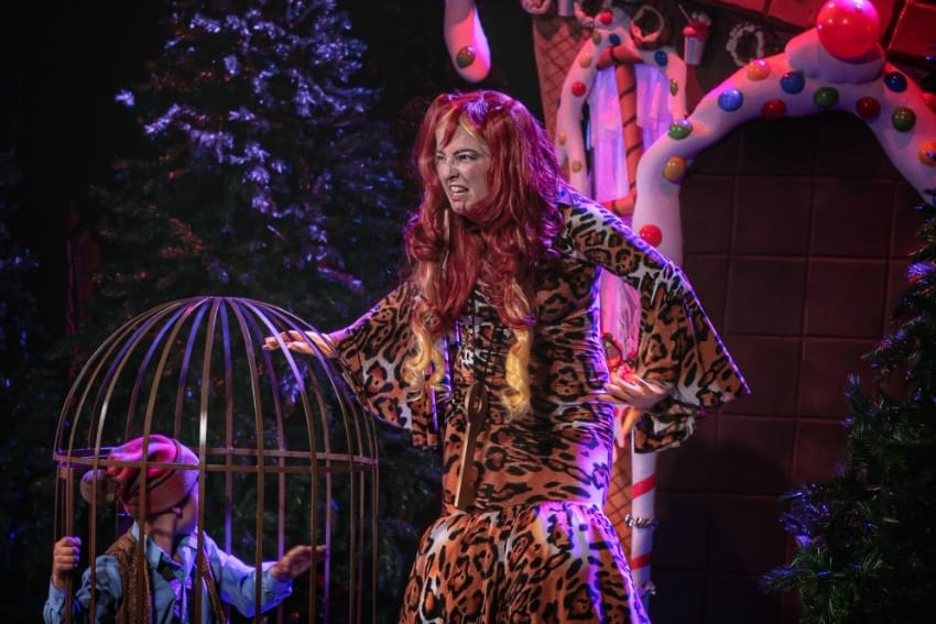 Peça infantil é inspirada na história de João e Maria