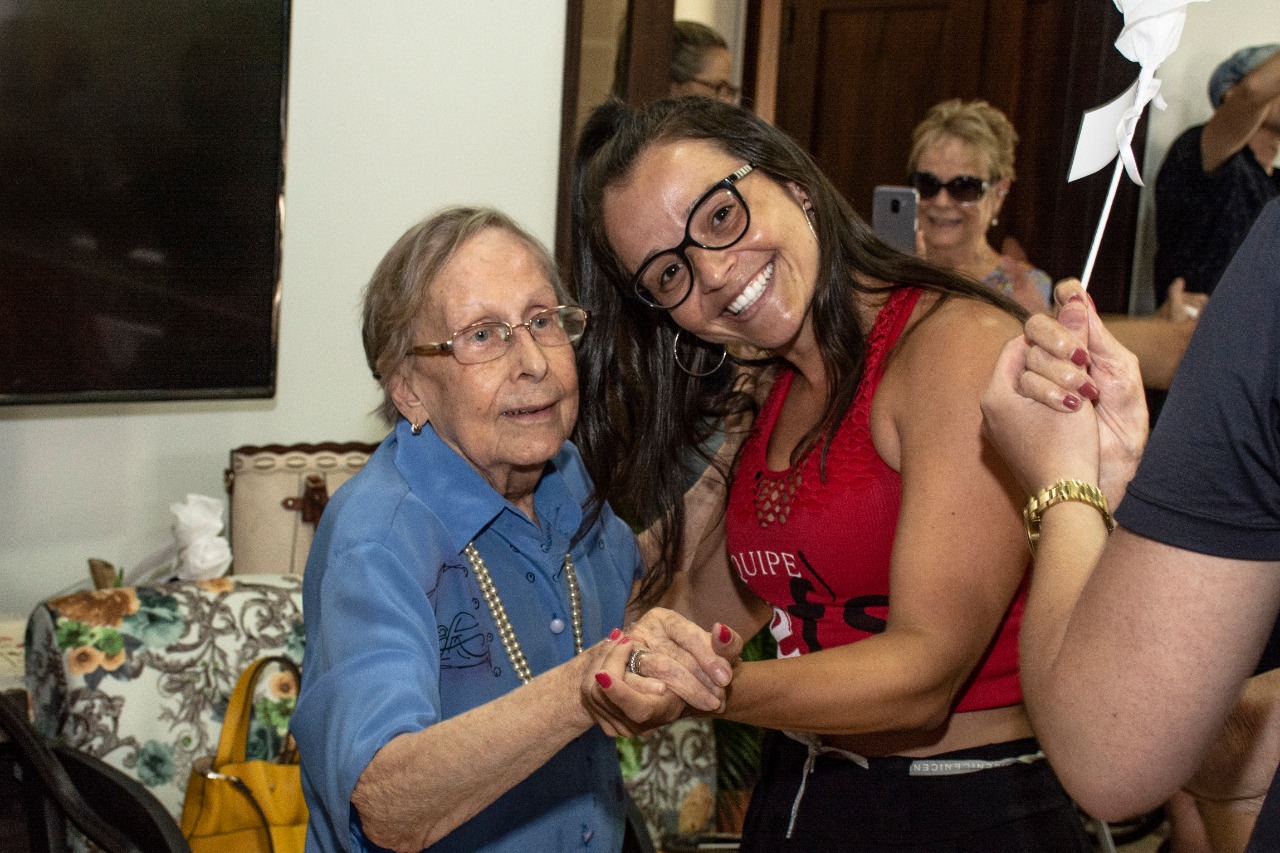 A alegria tomou conta dos idosos nesse domingo
