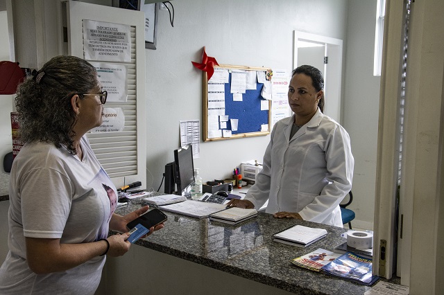 O programa busca facilitar o acesso de trabalhadores às unidades de saúde