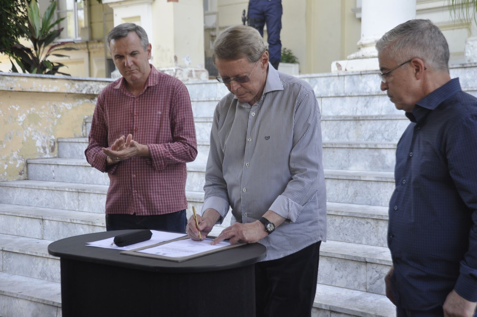 Prefeito Telmo Kirst autorizou o início da obra de revitalização e pintura da parte externa