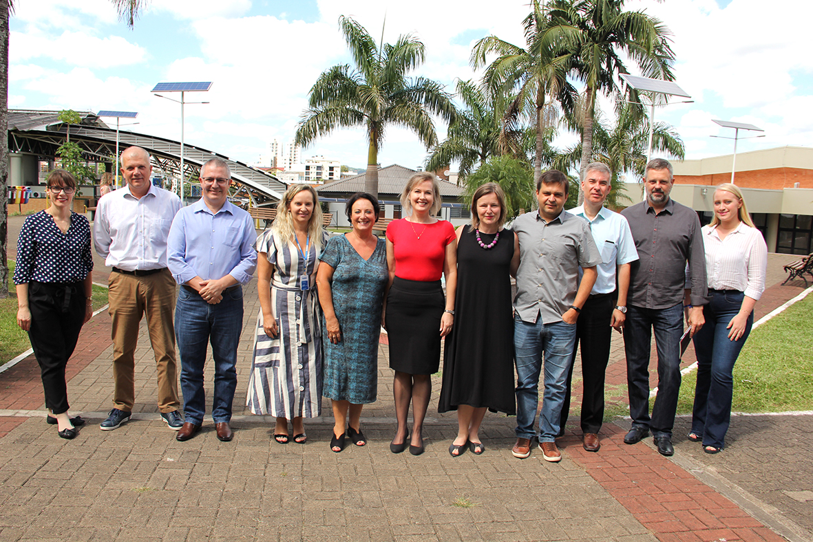 Recepção da representante do Consulado da República Tcheca, Vera Matysikova, ocorreu na manhã da última quinta-feira, 5