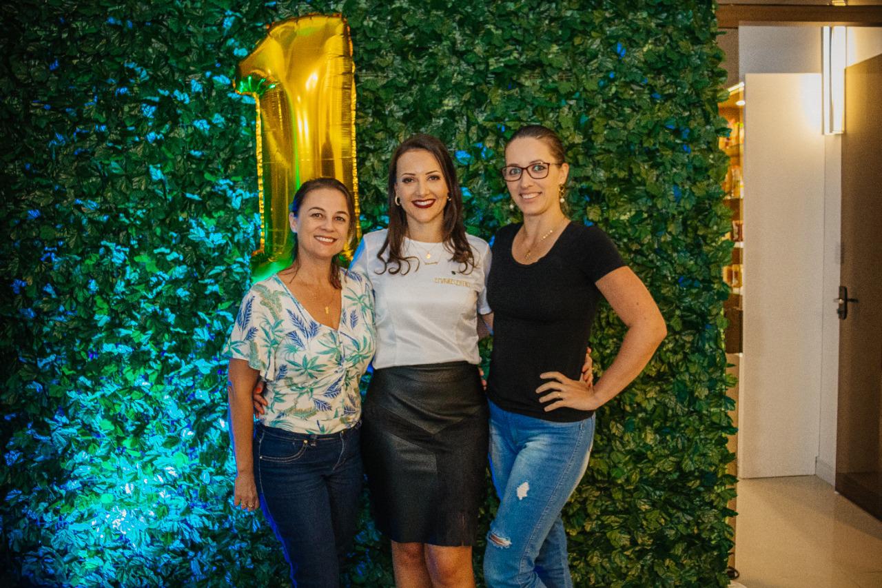 Mauren Schuh, Kimberlly Benetti Biacchi e Letícia Schwengber