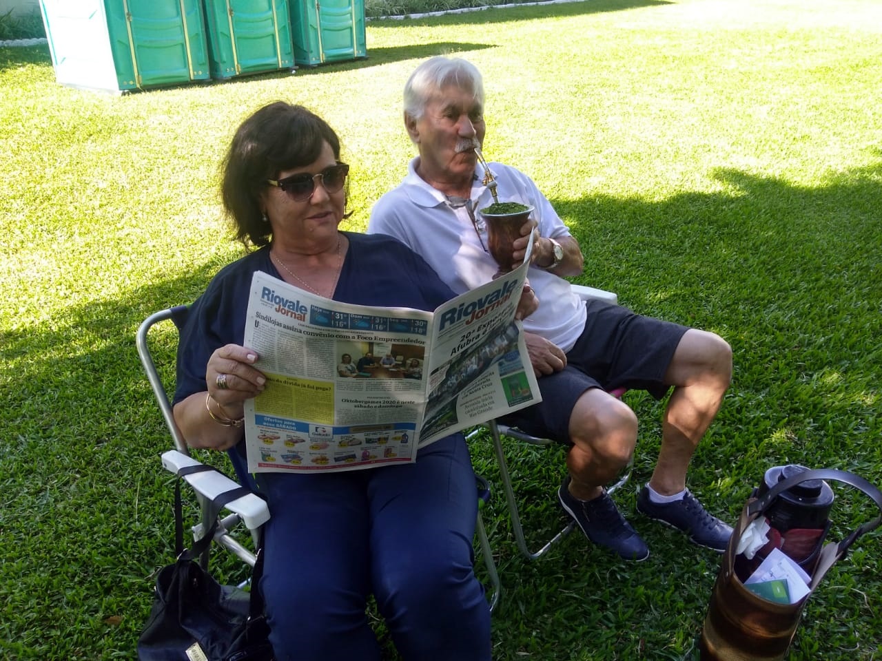 Riovale Jornal marcou presença no local e a comunidade pôde levar uma edição