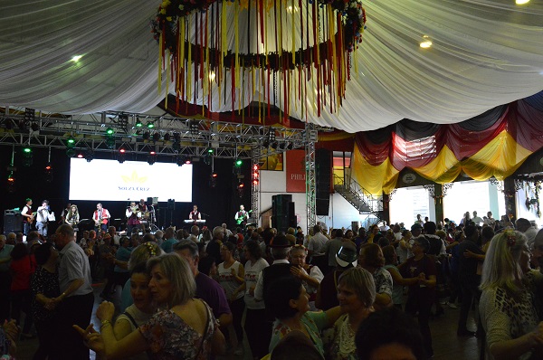 Milhares de pessoas participaram do Dia da Maturidade Ativa