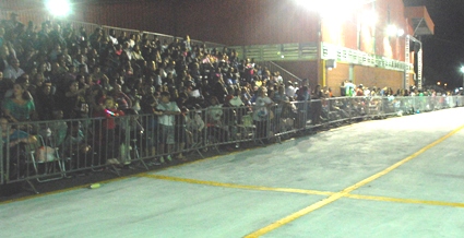 Cerca de 5 mil pessoas prestigiaram o Carnaval