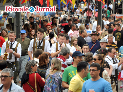  No total, 160 mil pessoas pagaram entrada no Parque da Oktoberfest na última edição do evento