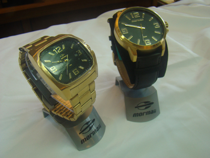 Os rel—gios masculinos e femininos: sempre bons presentes