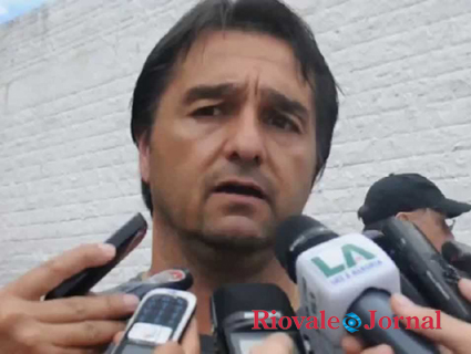 Rodrigo Bandeira vem para tirar o Santa Cruz da má fase