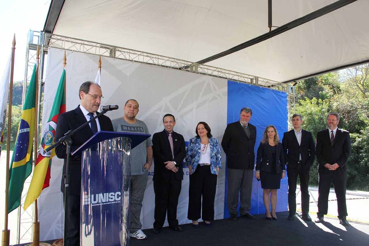 Sartori participou da inauguração realizada nesta sexta-feira: 