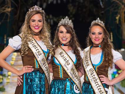 As atuais soberanas, Jessica Kessler, Djulia Simon e Fernanda Hagemann