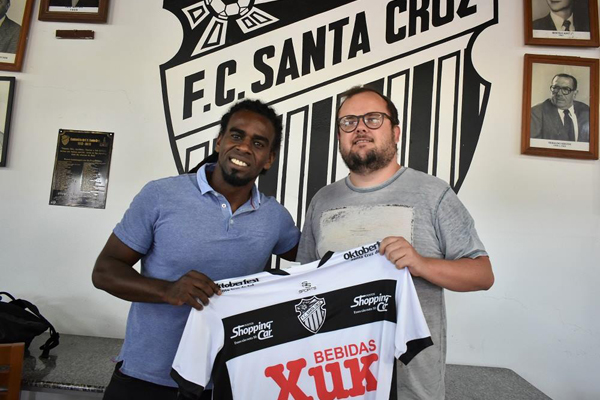 Tinga e Tiago Rech, presidente do Galo