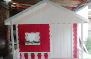 A magia da infância em trabalho artesanal