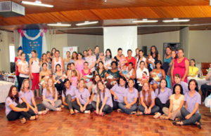 Gestantes do projeto "Esperando Bebê" encerram o ano