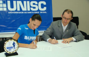 Unisc renova contrato com Sabine Heitling