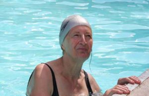 Piscina da Prefeitura incentiva exercícios