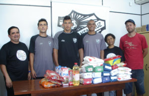FC Santa Cruz realiza doação