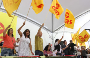 Magistério estadual entra em estado de greve