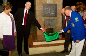 Lions homenageia Edison Karnopp