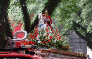 São Jorge Guerreiro recebe homenagens