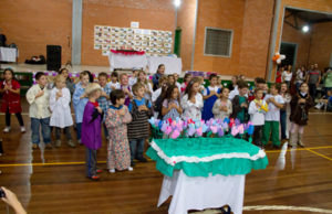 Festa para as mães na Escola Ernesto Alves