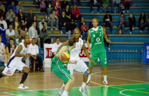 Basquete: Santa Cruz/Corinthians visa o Estadual