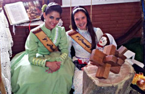 Eveline e Vitória representaram a 5ª RT