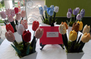 Mamães arteiras expõem seus trabalhos