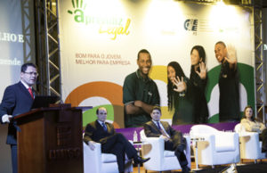 Conhecimento e tecnologia: as chaves para ingressar no mercado