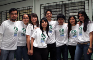 Ernesto Alves recebe intercambistas do México e da Colômbia