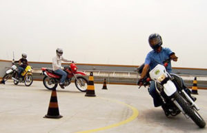 Duas Rodas: Curso de pilotagem segura ocorre neste sábado