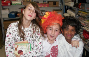 Um acampamento mágico entre os livros