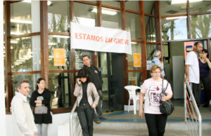 Semana começa com atividades paralisadas em alguns bancos