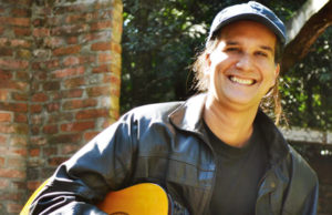 Lá no Camarim traz o autoral de Nattaniel Piva