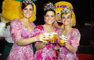 Abertura Oktoberfest e Feirasul