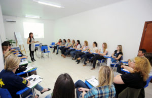 Projeto Despertar realiza oficina que contempla mães agricultoras e alunos