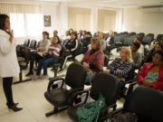 Plenária discute plano de carreira dos funcionários de escola