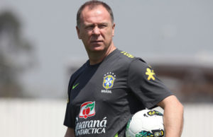 Seleção: Brasil goleia em mais um amistoso